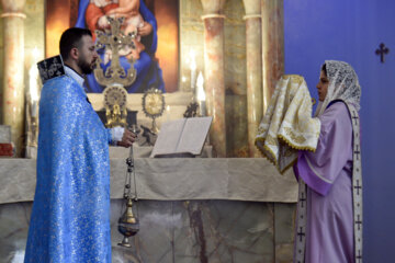 مراسم ادای احترام و دعا برای رئیس جمهور شهید و همراهانش در کلیسای سرکیس مقدس