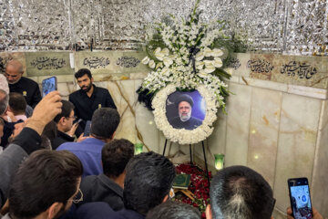 بزرگداشت رییس‌جمهور شهید در حرم رضوی