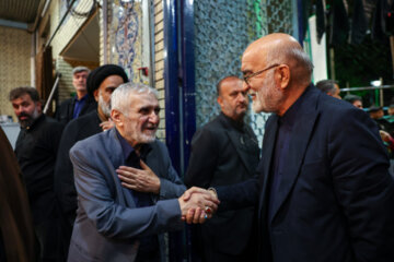 « علی عسکری» و «منصور ارضی» در مراسم گرامیداشت رئیس جمهور شهید وهمراهان در مسجد ارک