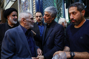 «کیومرث هاشمی» و «منصور ارضی» در مراسم گرامیداشت رئیس جمهور شهید وهمراهان در مسجد ارک