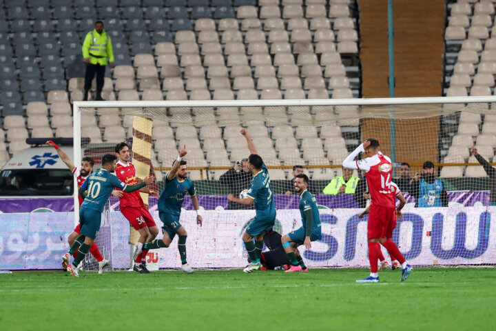 لیگ برتر فوتبال - پرسپولیس و شمس آذر