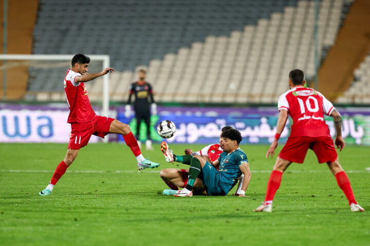 لیگ برتر فوتبال - پرسپولیس و شمس آذر