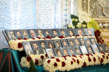 Envoys sign book opened in memory of Martyrs of Service