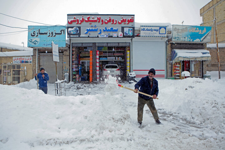 بارش برف ۲ متری در ورزقان