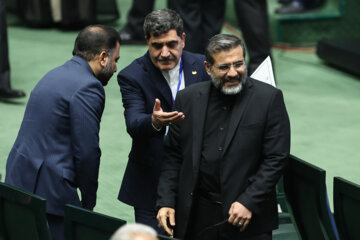 Iran’s parliament begins new four-year term