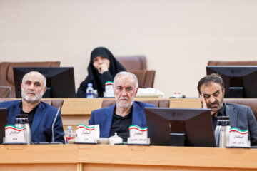 حضور علیرضا فخاری استاندار تهران در نشست هم اندیشی استانداران سراسر کشور