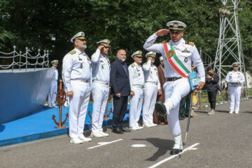 مراسم دانش آموختگی دانش پژوهان نیروی دریایی ارتش