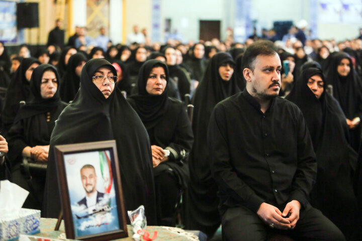 بزرگداشت شهدای خدمت در دانشگاه شهید ستار