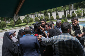 اعضای هیأت دولت در جمع خبرنگاران - ۹ خرداد ۱۴۰۳
