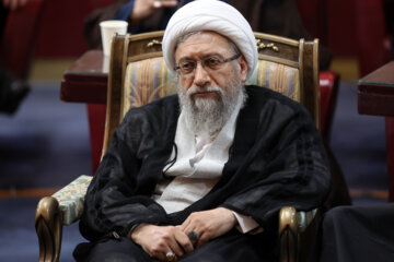 آیت‌الله «صادق آملی لاریجانی» در مراسم بزرگداشت رئیس جمهور شهید در مجمع تشخیص مصلحت نظام