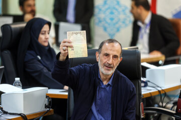 ثبت نام «محمد خوش چهره» در چهاردهمین دوره انتخابات ریاست جمهوری