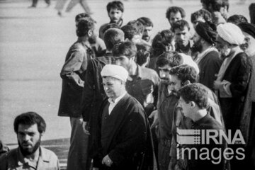 خاکسپاری پیکر امام خمینی