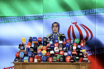 پنجمین روز ثبت نام داوطلبان انتخابات ریاست جمهوری- ثبت نام «حمیده زرآبادی»