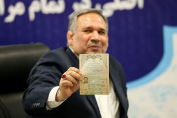 پنجمین روز ثبت نام داوطلبان انتخابات ریاست جمهوری- ثبت نام «شمس الدین حسینی»