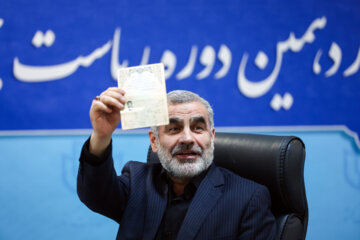 پنجمین روز ثبت نام داوطلبان انتخابات ریاست جمهوری- ثبت نام «علی نیکزاد»