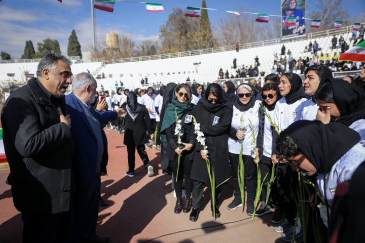 تشییع پیکر «ملیکا محمدی» در ورزشگاه حافظیه