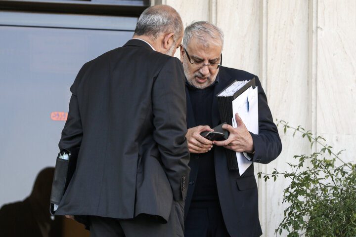 ۲۰ گیگ اینترنت رایگان؛ از فرشهای سعدآباد چه خبر؟