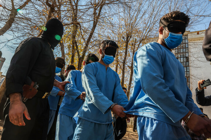 بازسازی صحنه جرم عاملان حمله به مراکز درمانی