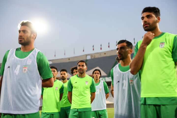 مهدوی: آزمون به دلیل شرایط بدنیاش به امارات رفت/ فقط اسم جوانگرایی را میشنویم