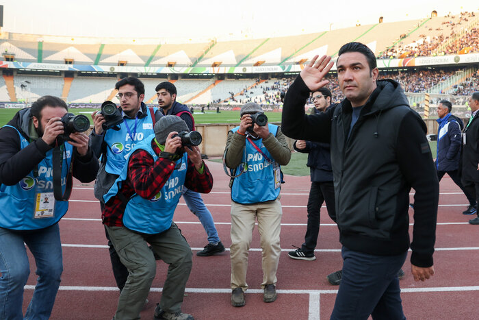 صدرنشینی ایران در گروهی جام جهانی فوتسال در روز تمامیت خواهی نکونام به روش کیروش