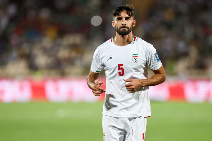 مهدوی: آزمون به دلیل شرایط بدنیاش به امارات رفت/ فقط اسم جوانگرایی را میشنویم