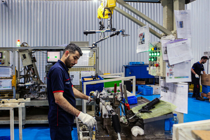 اجرای سالانه ۱۰۰ هزار طرح اشتغالزایی/چالشی به نام تبدیل وضعیت معلمان