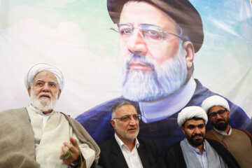حضور «علیرضا زاکانی» در جمع مردم مسجد ابوذر تهران