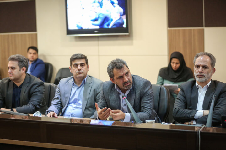نشست «حجت الاسلام مصطفی پورمحمدی» با اعضای اتاق بازرگانی ایران