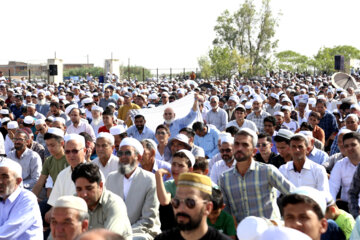 اقامه نماز عید قربان در بندر ترکمن