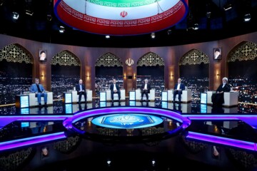 Iran presidential hopefuls hold first live debate on national TV