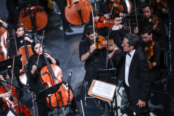 Magnífica interpretación de la Orquesta Sinfónica de Teherán