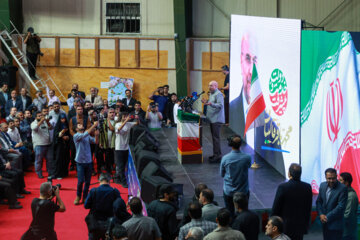 محمدباقر قالیباف کاندید چهاردهمین دوره انتخابات ریاست جمهوری در گردهمایی کارگران و بازنشستگان 