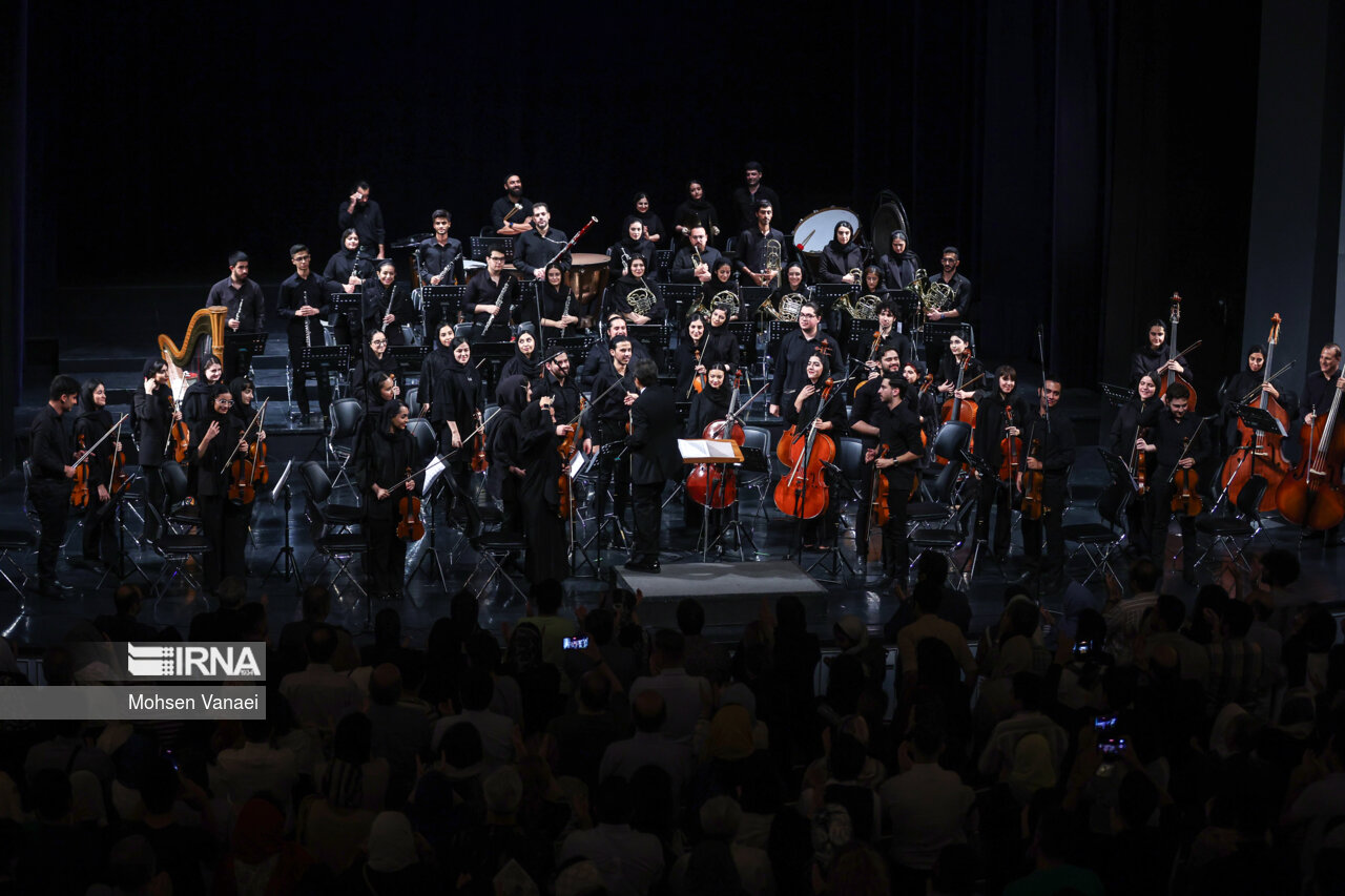 Magnífica interpretación de la Orquesta Sinfónica de Teherán