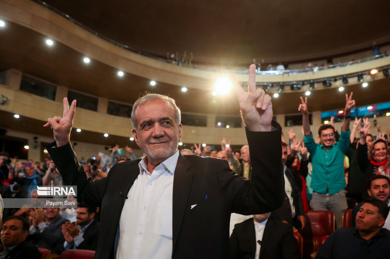 رئیسجمهور منتخب را بیشتر بشناسید رئیسجمهور منتخب را بیشتر بشناسید