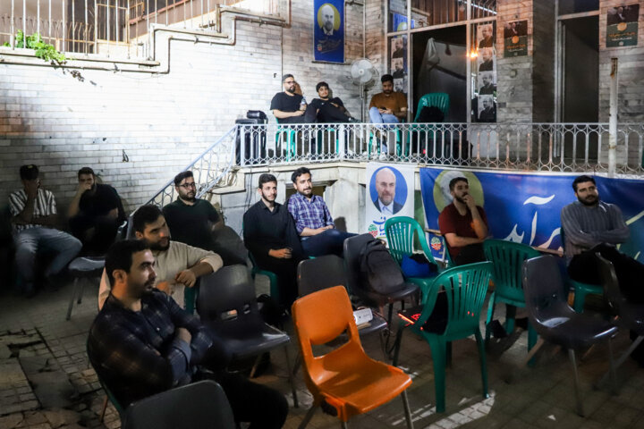 تماشای سومین مناظره چهاردهمین انتخابات ریاست جمهوری- زنجان