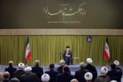 Encuentro del presidente y los responsables del Poder Judicial con el ayatolá Jameneí