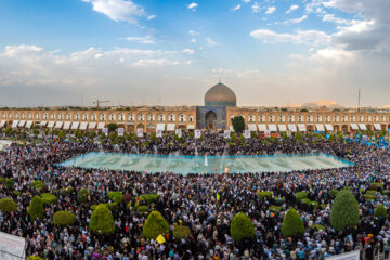 قائم مقام ستاد جلیلی: سفر جلیلی به اصفهان، موج فزاینده در سراسر کشور ایجاد کرد