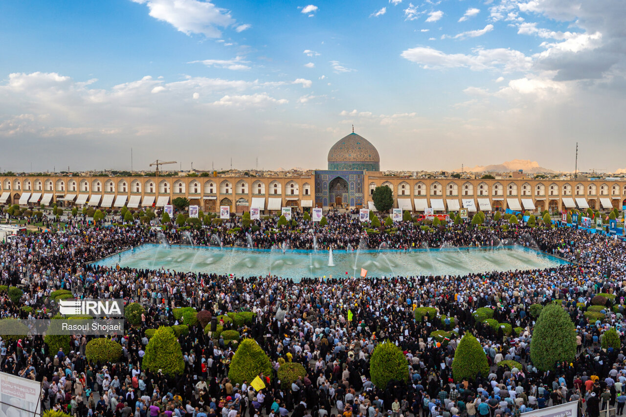 قائم مقام ستاد جلیلی: سفر جلیلی به اصفهان، موج فزاینده در سراسر کشور ایجاد کرد