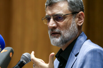نشست انتخاباتی «امیر حسین قاضی زاده هاشمی» در دانشگاه تهران