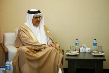 دیدار عبداللطیف بن راشد الزیانی‌ وزیر امور خارجه بحرین با علی باقری کنی سرپرست وزارت خارجه