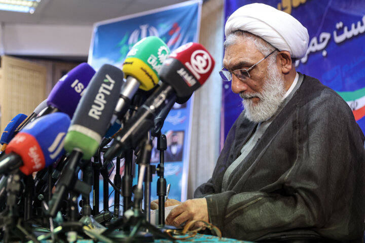 پورمحمدی: مشکل FATF را حل میکنم/ وکیل مدافع دولتها نیستم+ فیلم و عکس