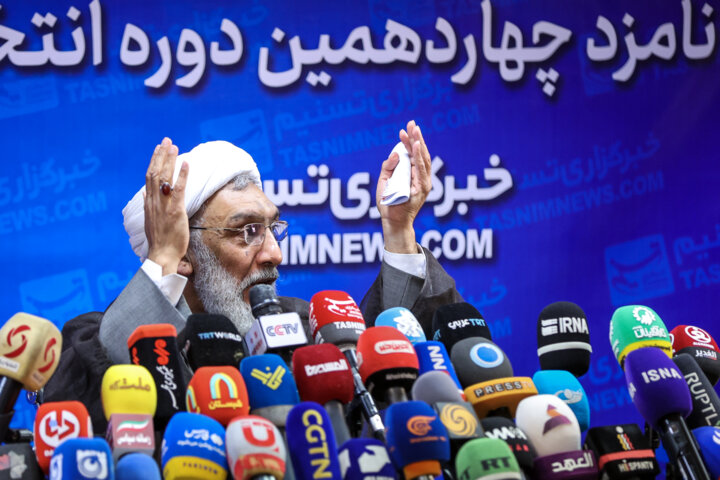 پورمحمدی: مشکل FATF را حل میکنم/ وکیل مدافع دولتها نیستم+ فیلم و عکس