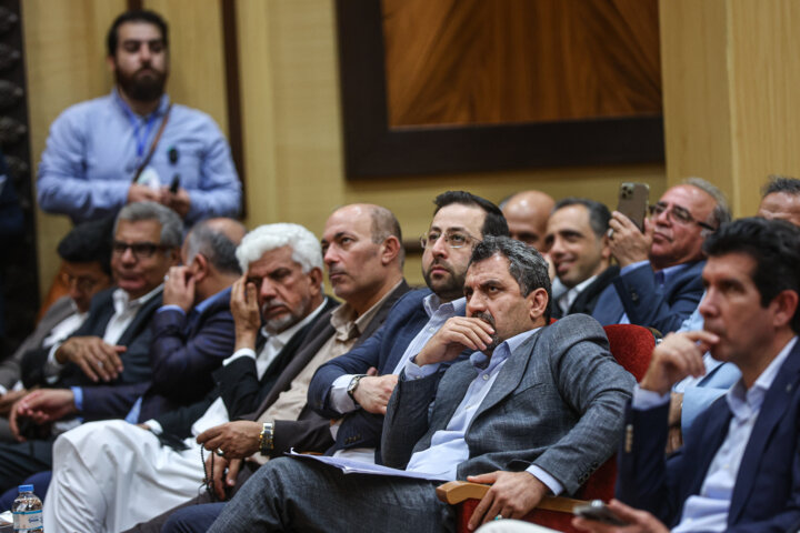 نشست انتخاباتی «مسعود پزشکیان» در اتاق بازرگانی