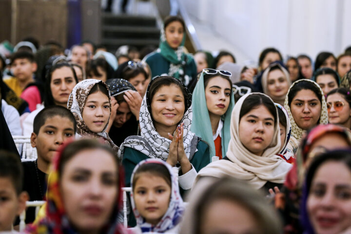 نشست انتخاباتی «علیرضا زاکانی» با اصناف و کارگران
