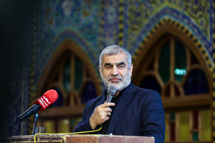 نیکزاد: اتحاد و همبستگی، مطالبه اصلی شهدا از مردم و مسئولان است