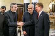 Irán y Rusia firman acuerdo para la transferencia de gas