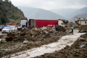 بارش سیل آسا، ارتباط برخی روستاهای غرب مازندران را قطع کرد