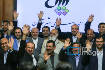 محمد باقر قالیباف، نامزد انتخابات چهاردهمین دوره ریاست جمهوری - آخرین جلسه شورای شهر تهران