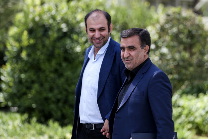 واکنش زاکانی به کارزار جمع آوری امضا برای برکناریاش/ ترافیک مصرفی اینترنت دو برابر شد