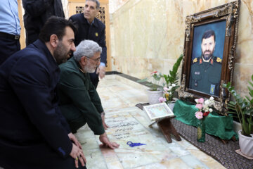 Cérémonie commémorative du 40ème jour après le martyre de Hossein Amir-Abdollahian 
